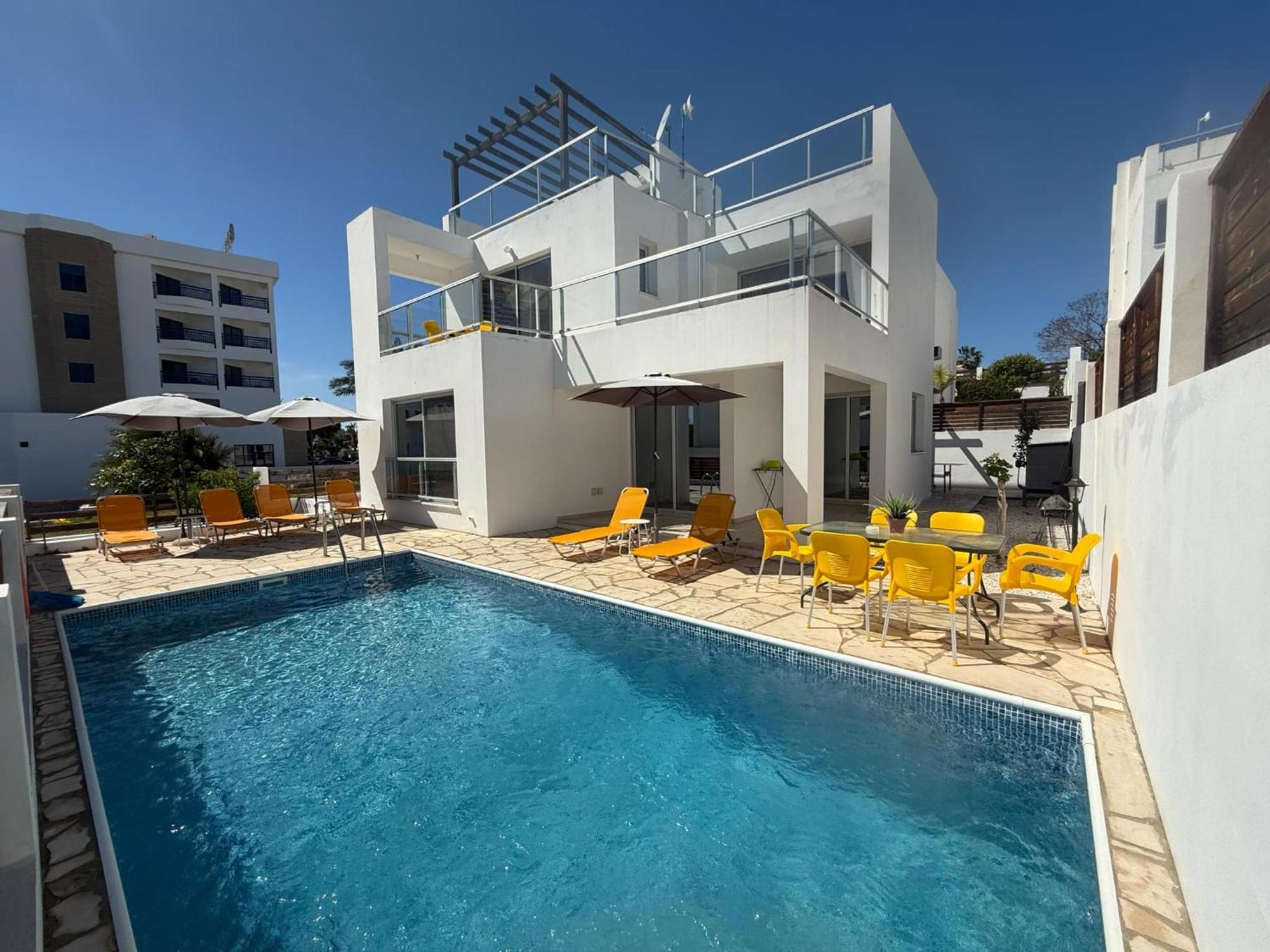 Villa Mulberry Retreat 0,5Km From Everything Coral Bay Exterior photo